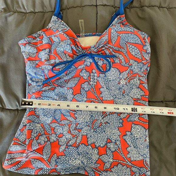 Lands End Tankini Top Size 8 Shelf Bra Padded Underwire - Picture 8 of 8